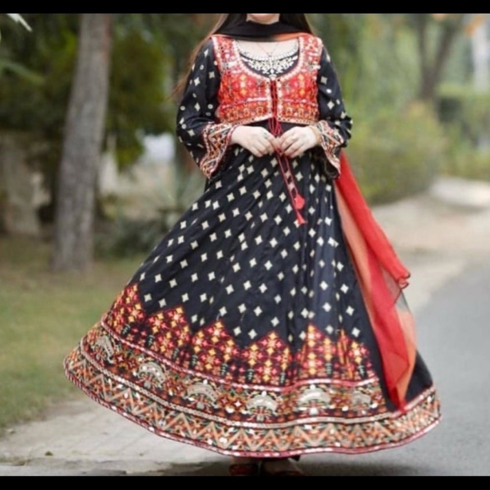 Indian Pakistani dress salwar Kameez anarkali
